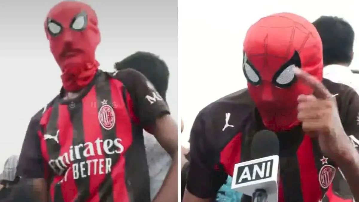 Spider-Man joins JPSC-JSSC protest in Ranchi march