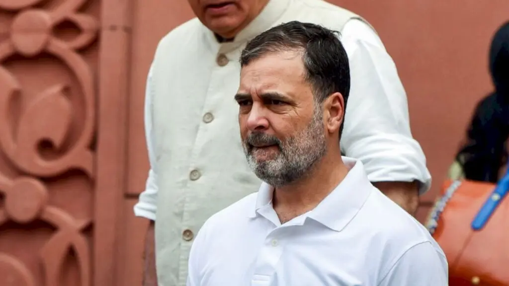 Congress silent on Jharkhand protest, BJP questions Rahul Gandhi