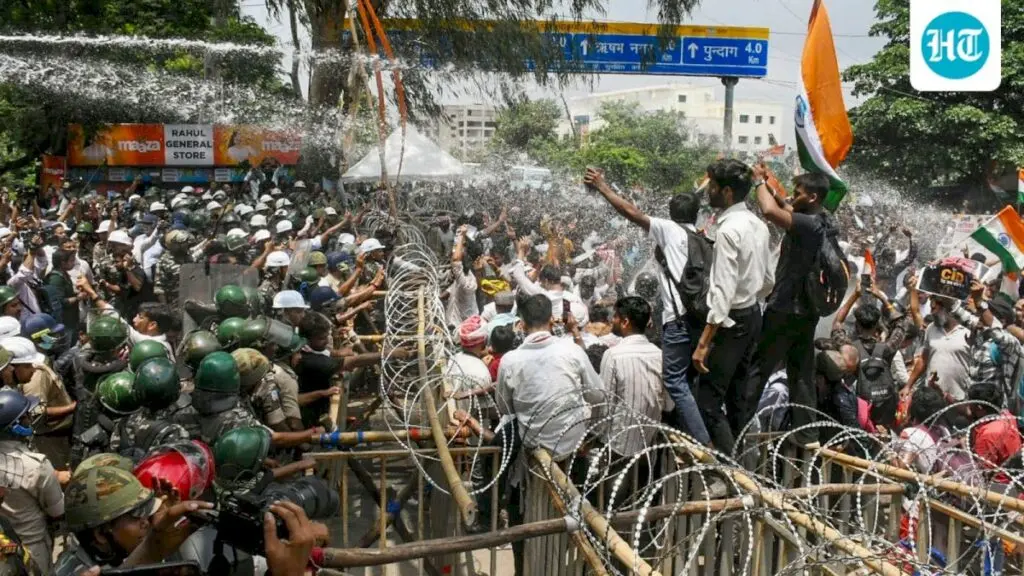 Jharkhand students clash with police during Assembly march