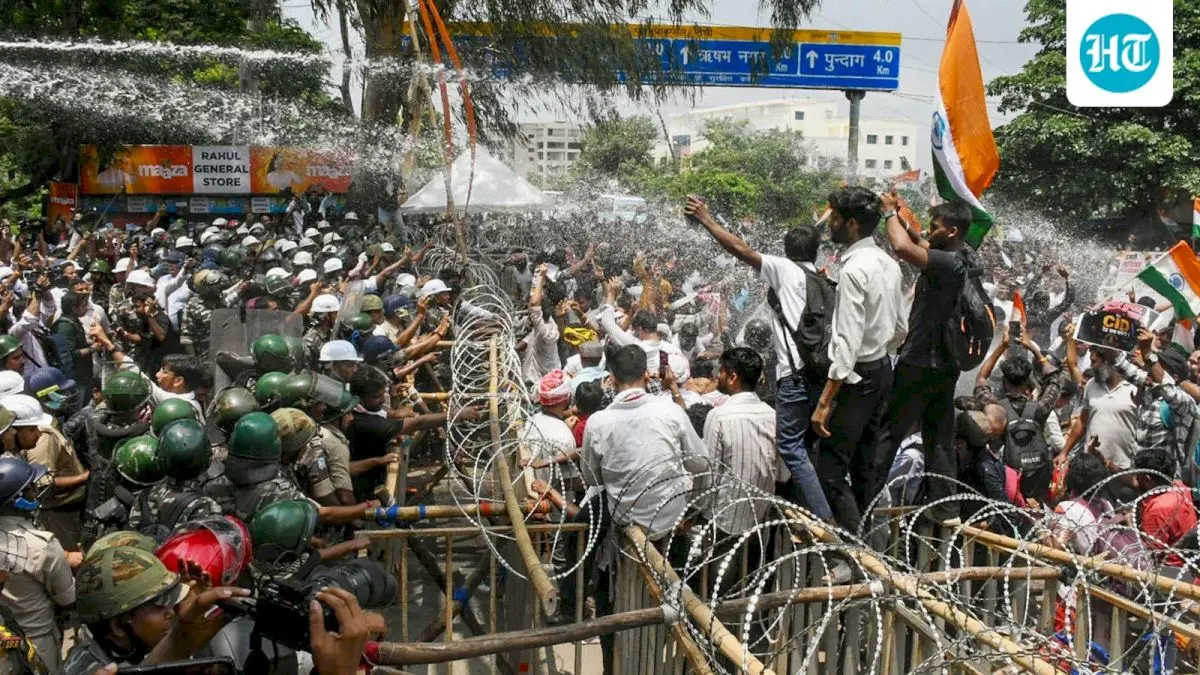 Jharkhand students clash with police during Assembly march