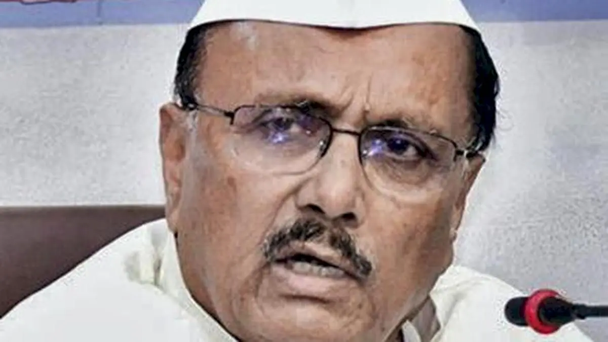 Aland MLA seeks probe into crop insurance payout irregularities