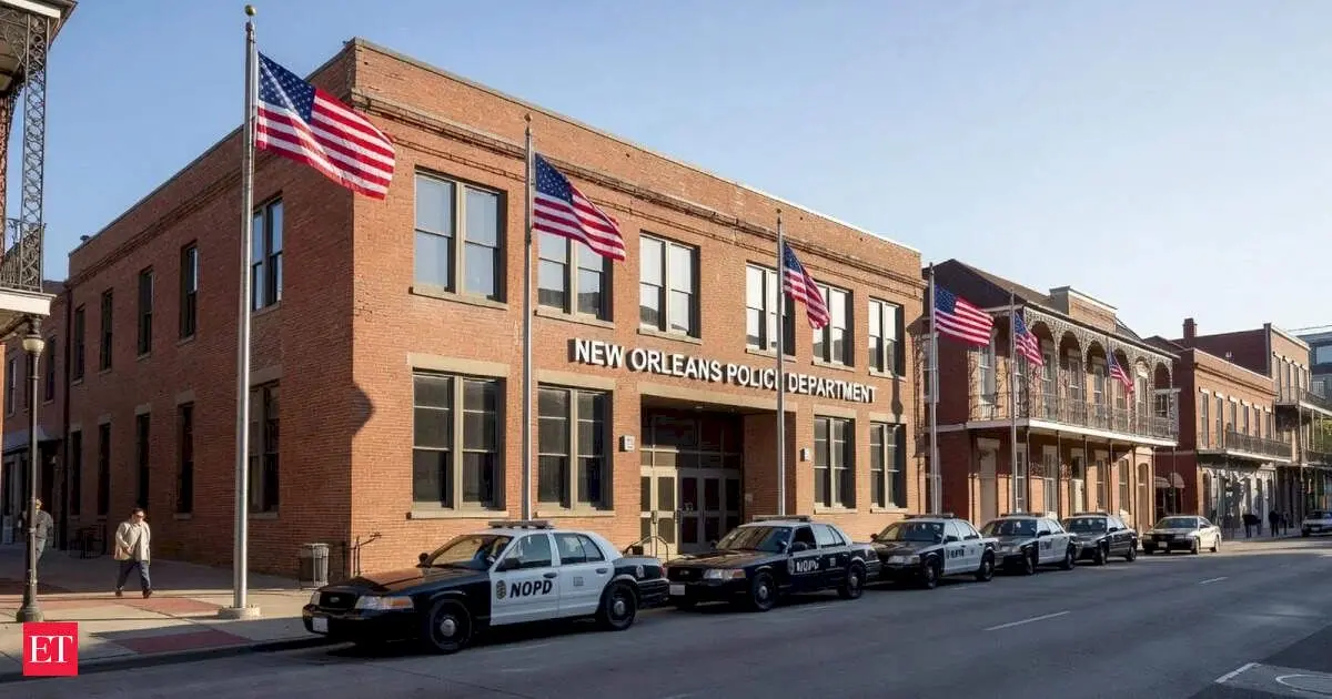 New Orleans police officer faces 350 charges for overtime fraud