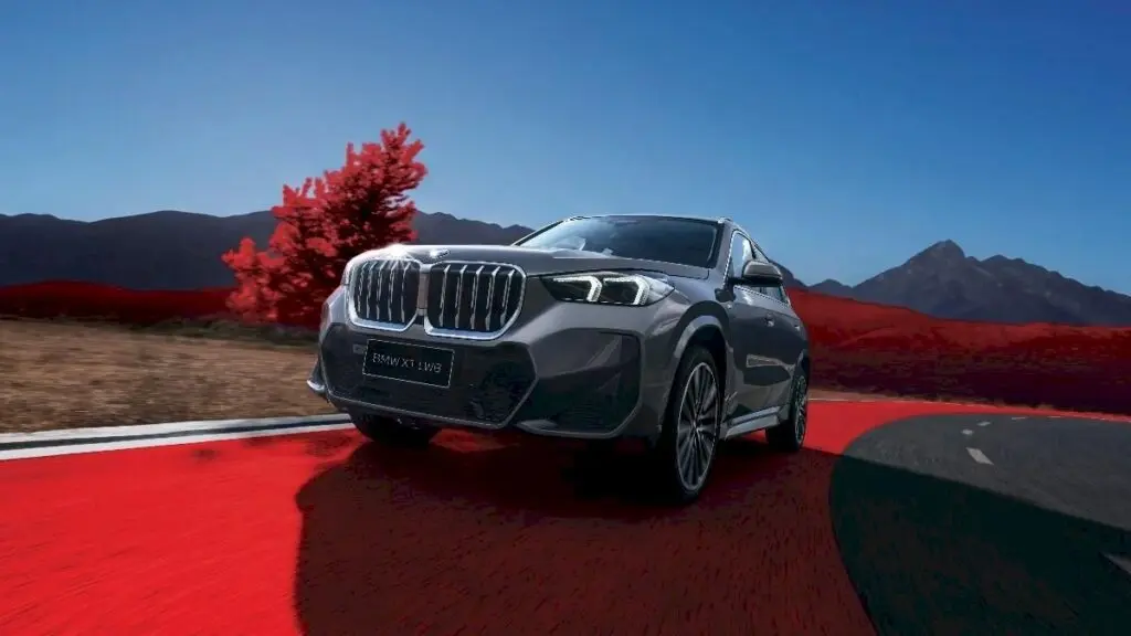 BMW X1 LWB बुकिंग शुरू, 21 अगस्त को भारत में लॉन्च