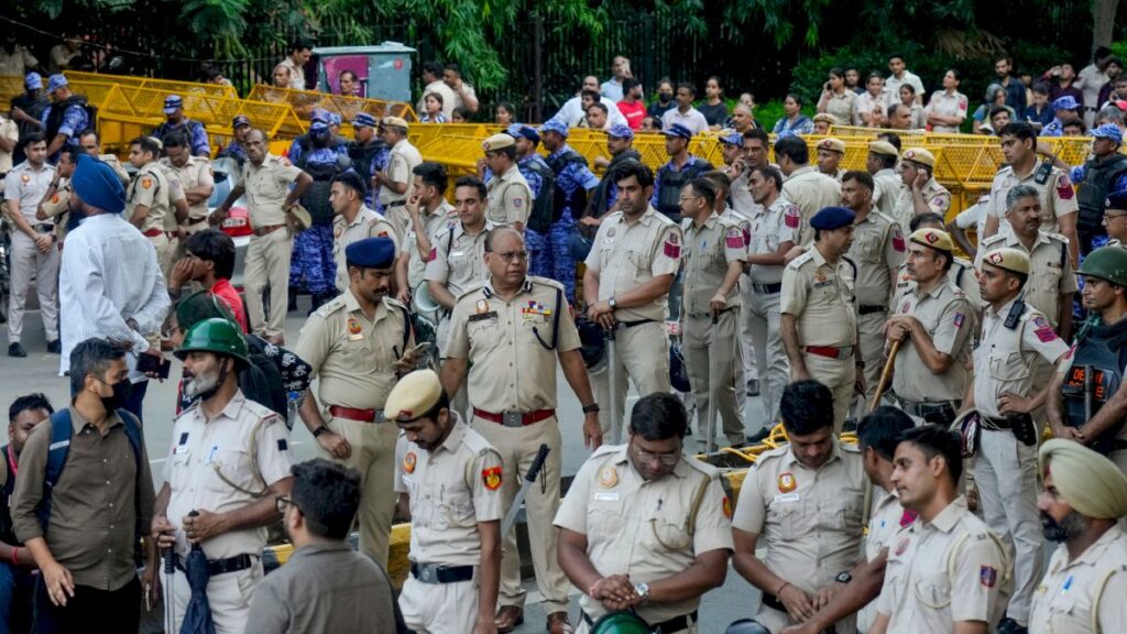 delhi-on-high-alert-ahead-of-independence-day-amid-threats-from-pakistani,-khalistani-terror-outfits