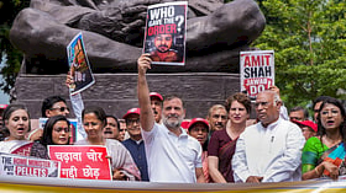 Opposition protests alleged Ayodhya donation theft in Parliament