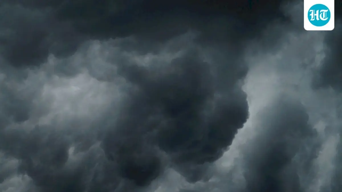 Tornado warning sends BTS fans rushing inside Baltimore stadium