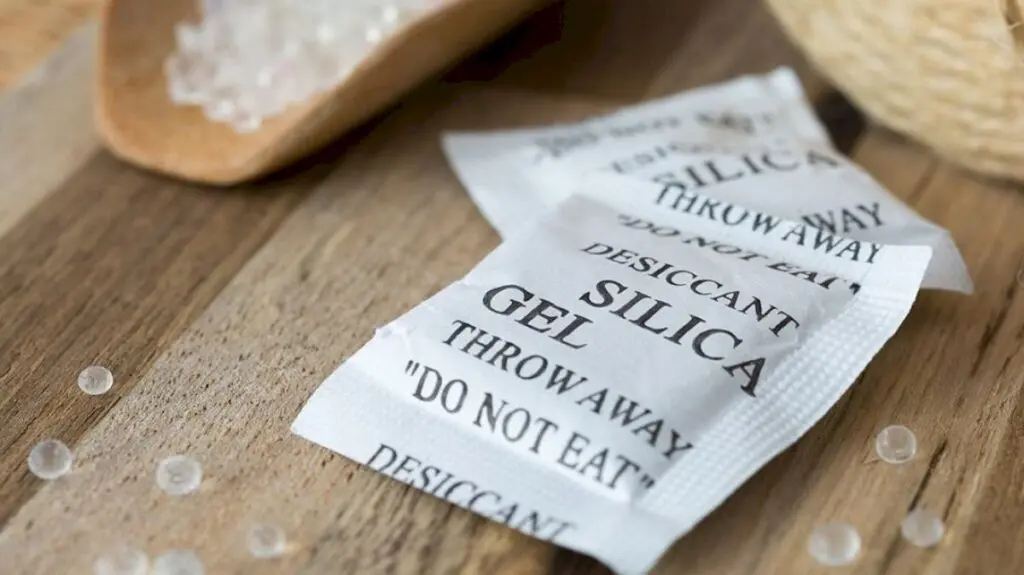 Silica gel packets can protect shoes, gadgets and documents