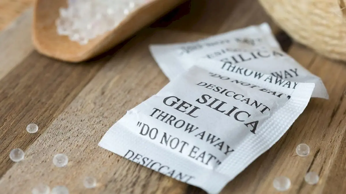 Silica gel packets can protect shoes, gadgets and documents