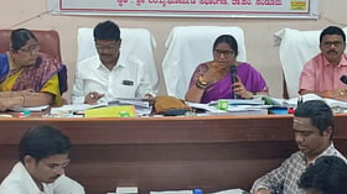 Karnataka MLA orders action against Daroji Lake polluters, superstition