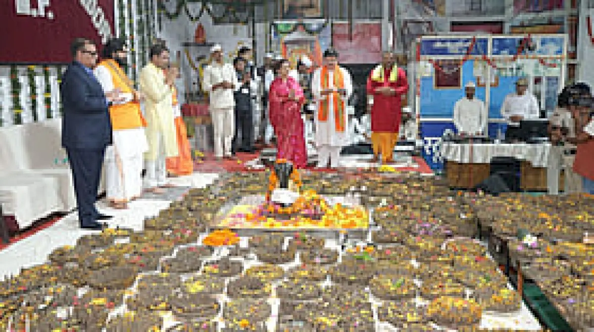 1.25 lakh Shivlings made by inmates at Indore Central Jail