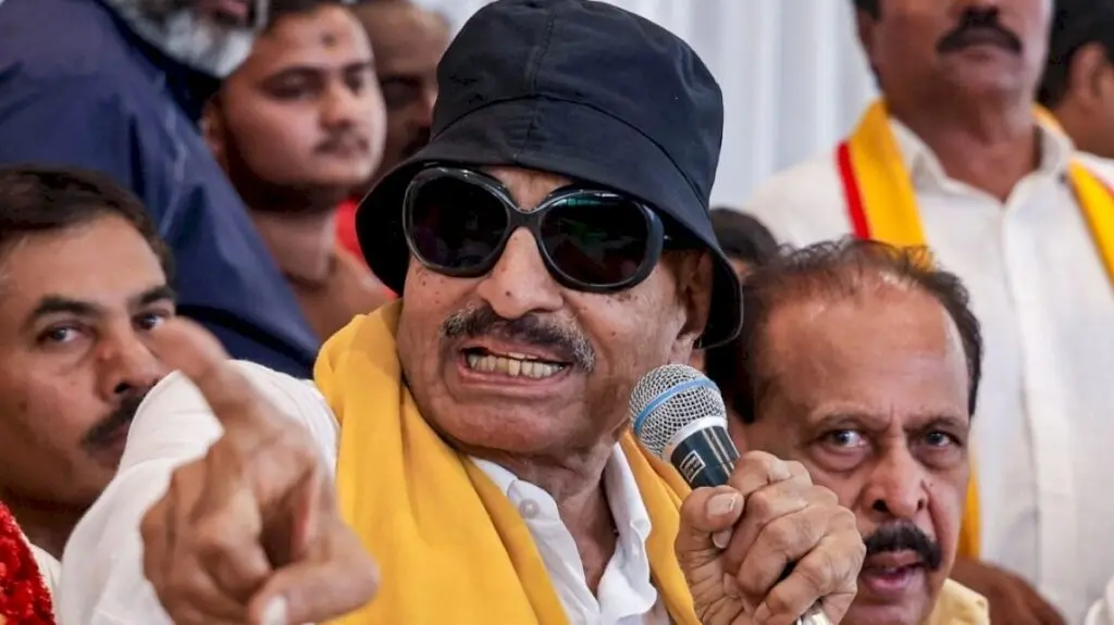 Karnataka bandh on August 13 will go ahead, says Vatal Nagaraj
