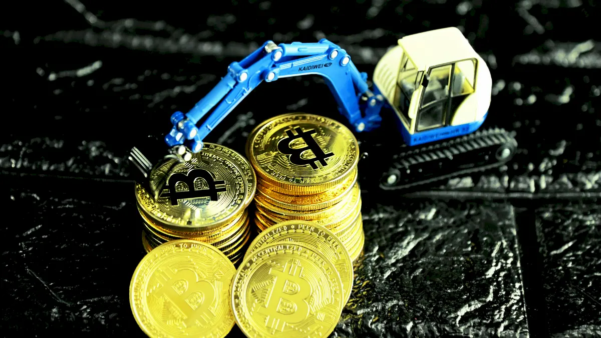 Riot Platforms $9 bn AI deal with Anthropic pivots miners
