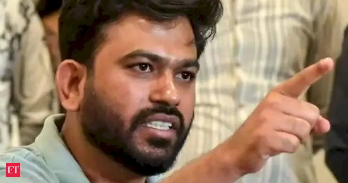 SC seeks Centre, BCI reply on fake lawyers, Cockroach Janta Party