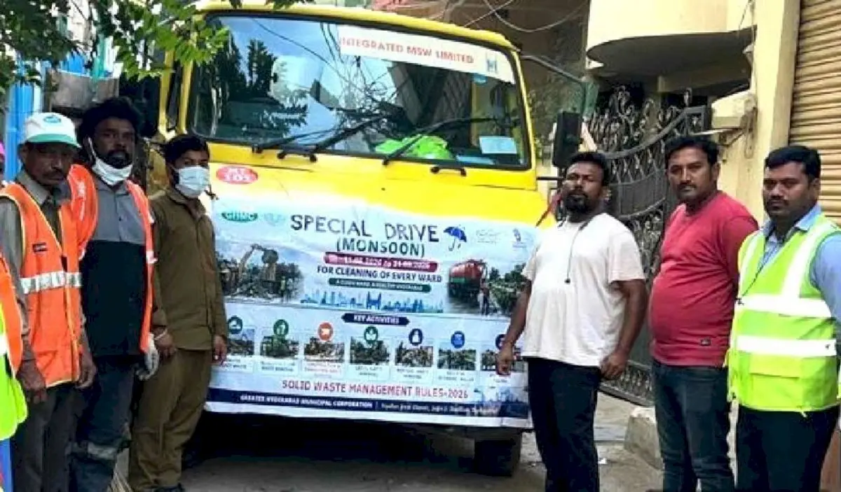 GHMC repairs 105 potholes, clears 126 MT waste on Day 2