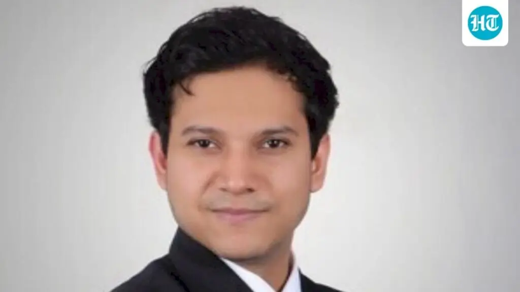IIT grad leaves investment banking for ISB leadership programme