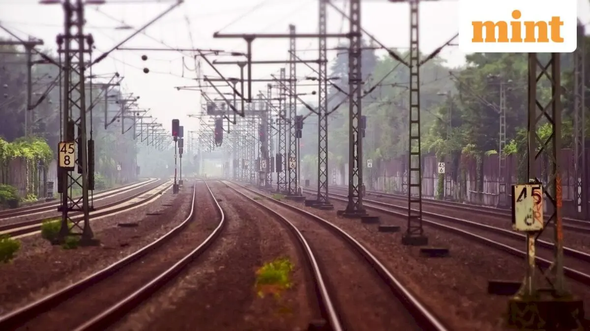 IRCTC Q1 profit flat at Rs 330 crore despite 18% revenue rise