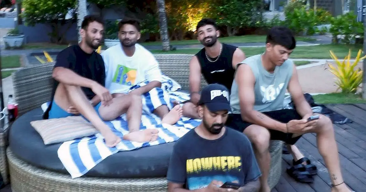 Indian cricketers unwind in Galle before Sri Lanka Test