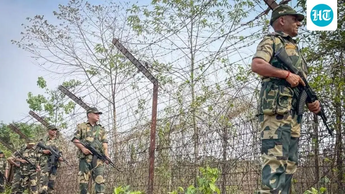 Bengal STF arrests two suspected Pak spies near Bangladesh border