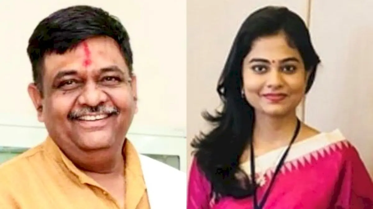 अपनी सरकार के खिलाफ धरने पर बैठे मंत्री, 5 सफाई कर्मियों को नियुक्ति
