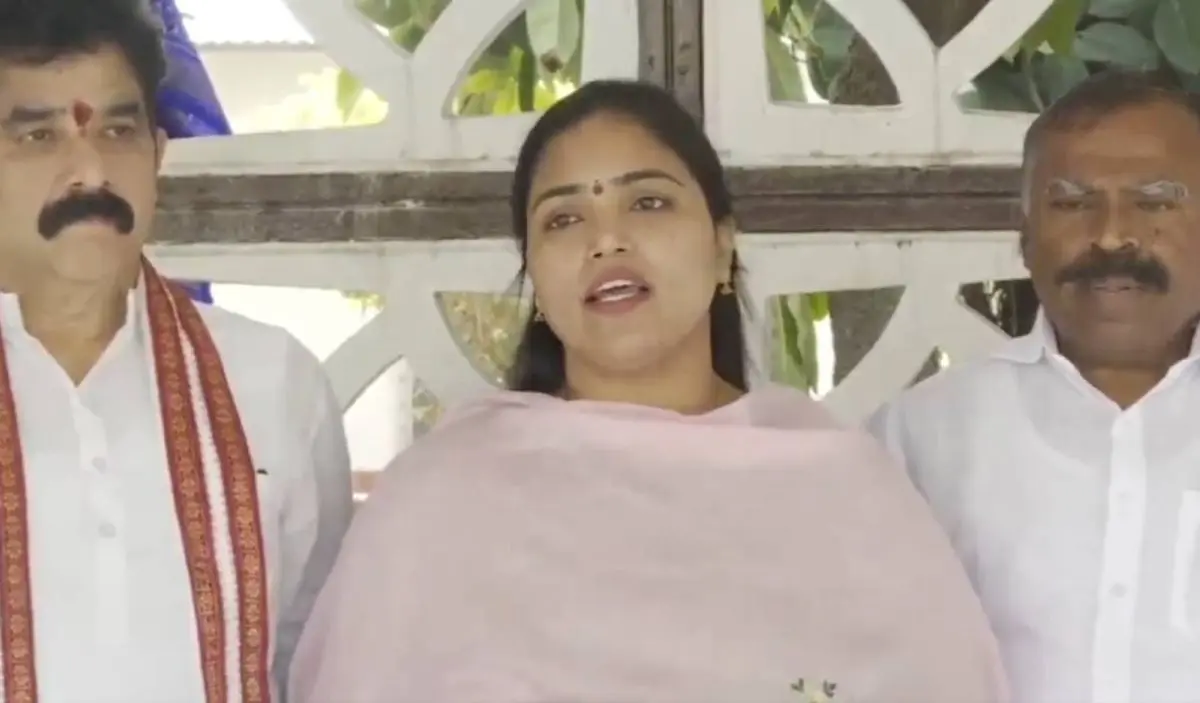 YSRCP warns it will take Panchadarla mining issue to Parliament