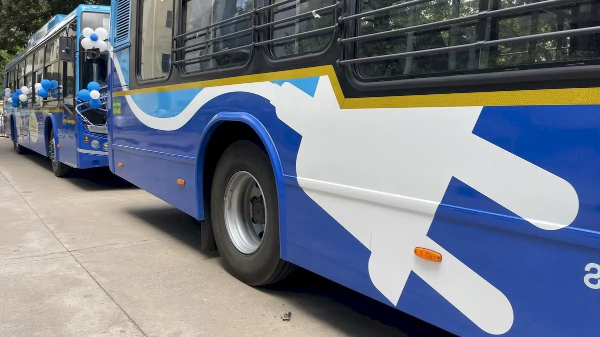 BMTC e-bus drivers strike over salary, services hit for 90 minutes