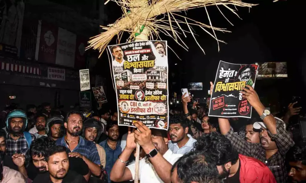 38 booked for molesting activist during Jharkhand exam protest