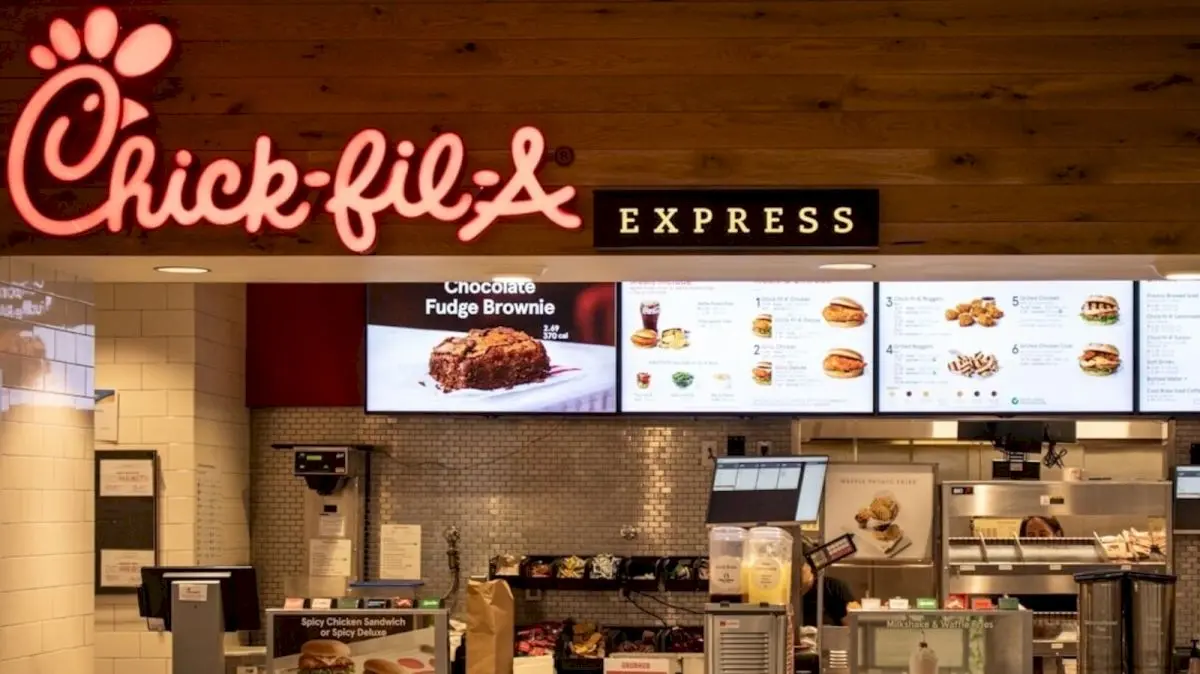 Chick-fil-A launches chicken and waffles, s'mores drinks for 80th year