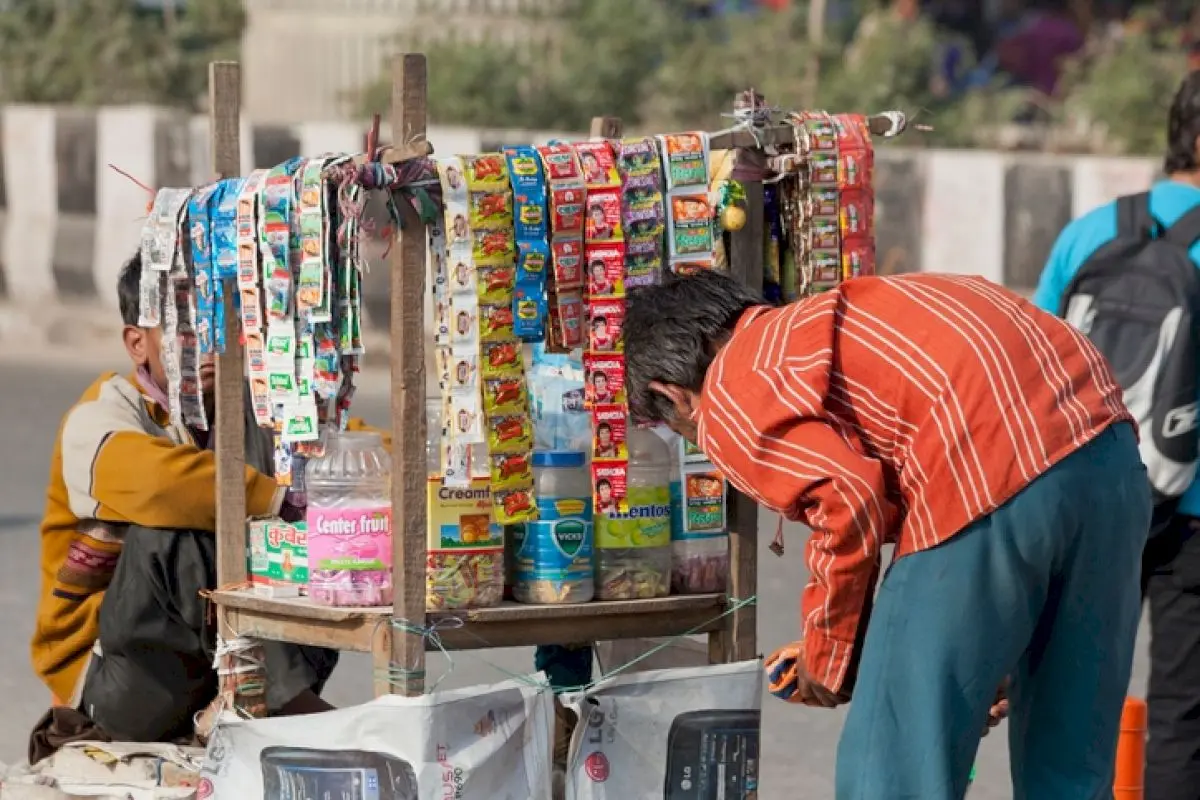 Karnataka bans gutkha, tobacco pan masala for one year