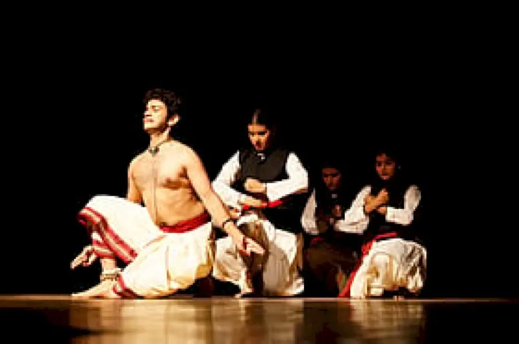 Folk arts bring unsung Tamil freedom fighters to life in Chennai