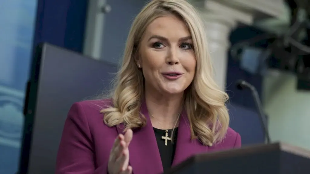 Karoline Leavitt to step down as White House press secretary