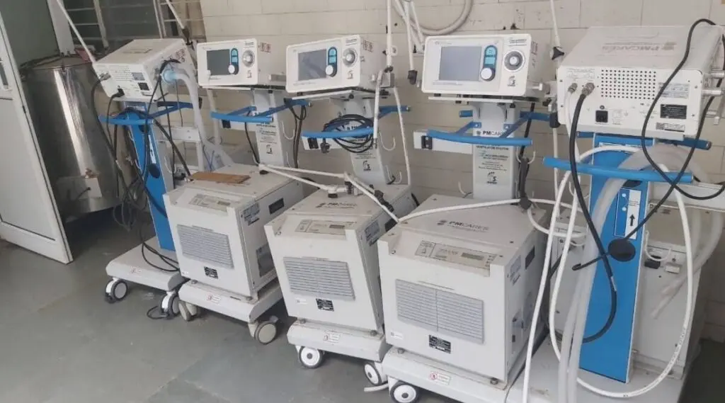 Delhi HC Finds 400 Ventilators, 910 Oxygen Concentrators Unused at GTB Hospital