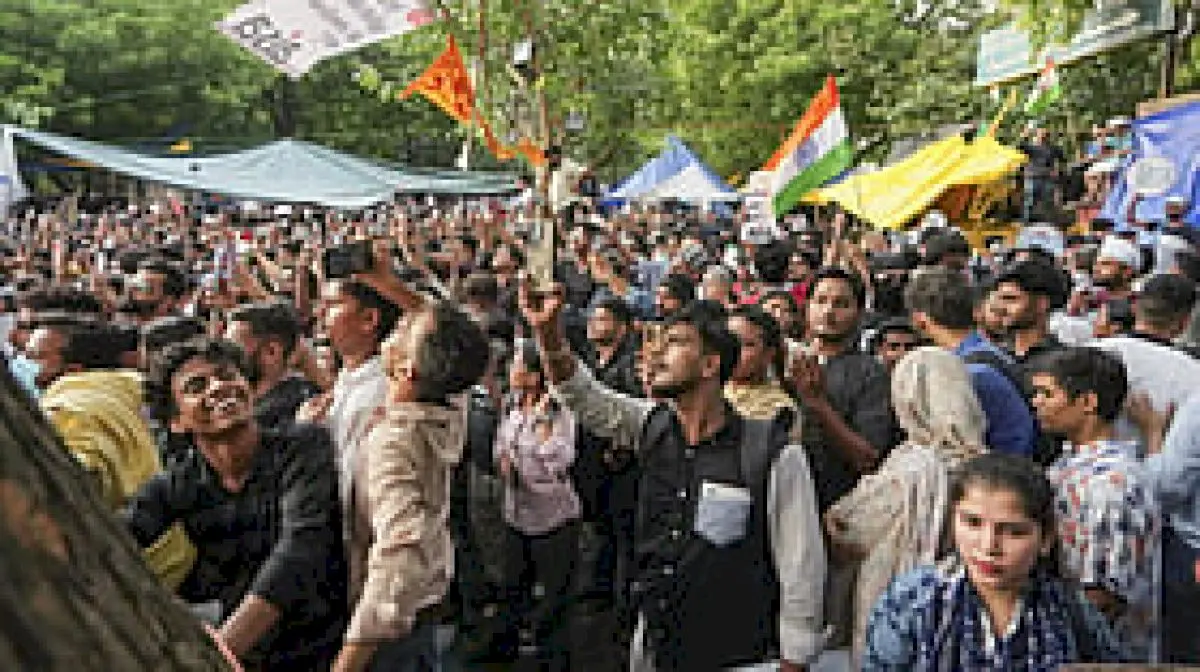 Cops to probe CJP leaders over minors at NEET protest