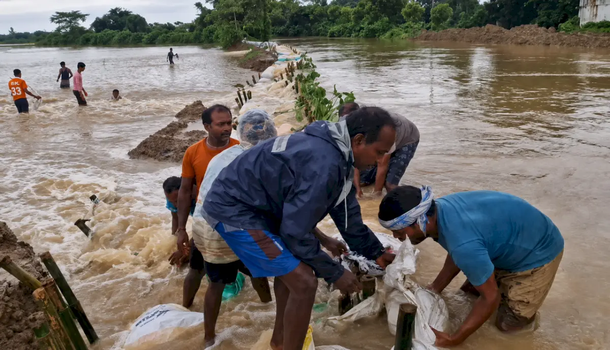 Jalaka river crosses danger mark in Odisha, flood fear grows