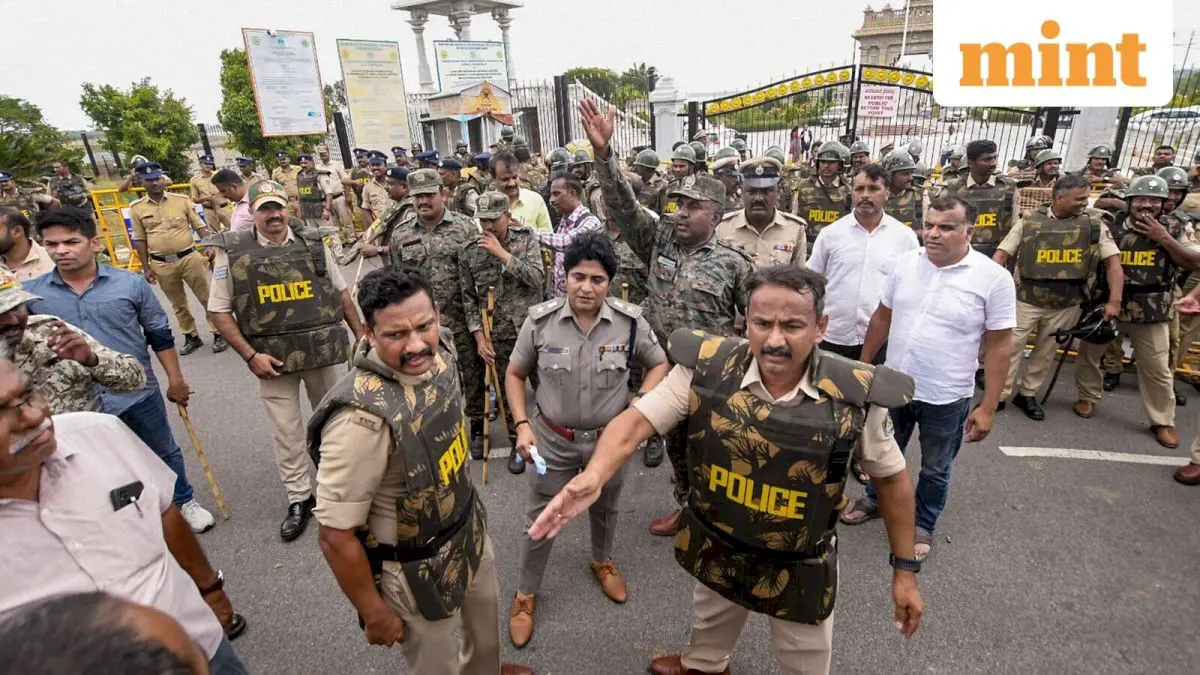 Karnataka bandh withdrawn after activists meet CM Shivakumar