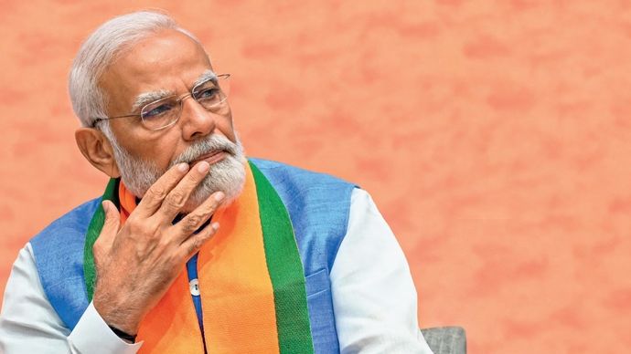विदेश यात्राओं पर खर्च और FDI का आंकड़ा संसद में पेश