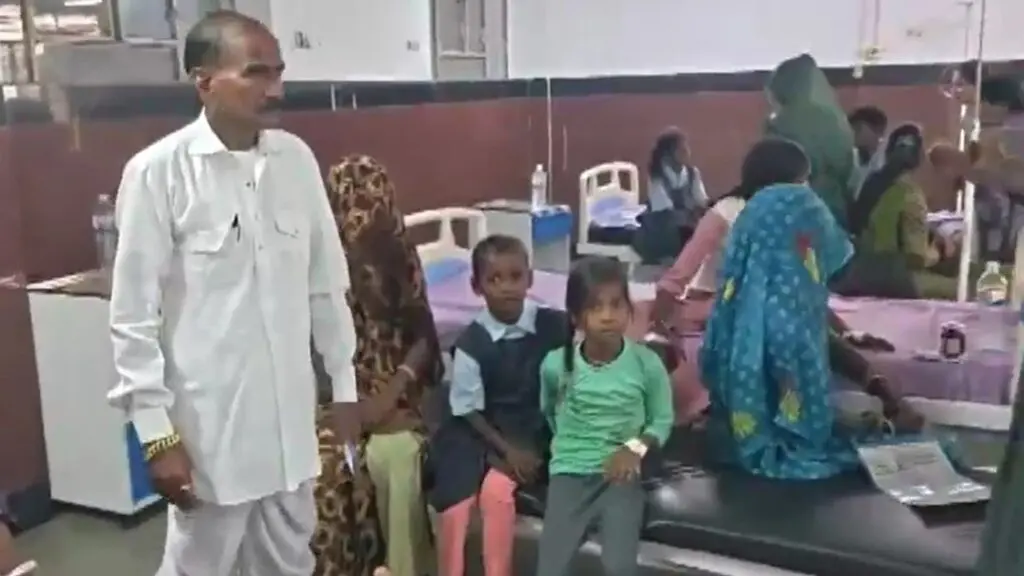Kota mid-day meal sickens 27 children, probe ordered