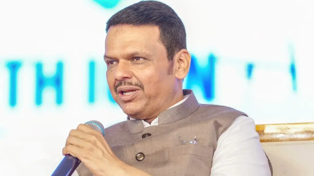 Fadnavis ends Mahayuti tussle, sets formula for corporation posts
