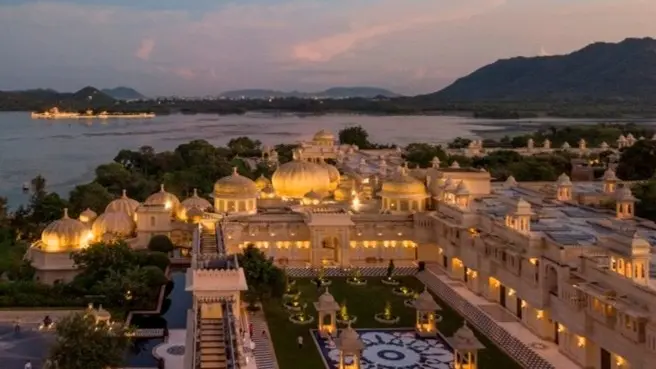 Family flees Udaipur hotel without paying Rs 5.74 lakh bill