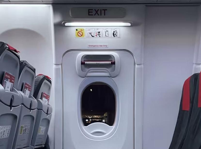 Passenger arrested after alleged emergency exit attempt on Kochi flight