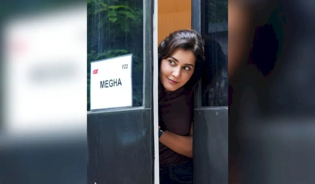 Raashii Khanna begins shooting for Farzi 2 in Mumbai