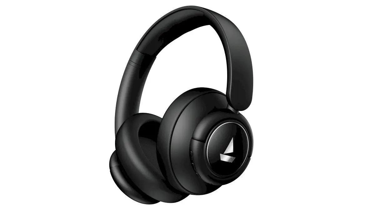 Independence Day sales bring discounts on noise cancelling headphones