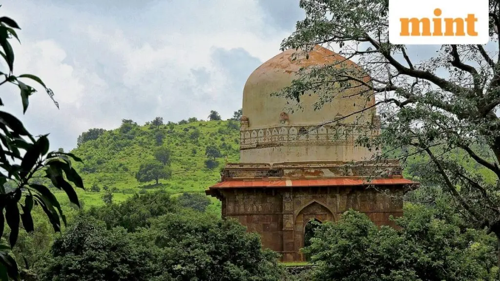 India cuts heritage spending as foreign tourist arrivals fall 9%