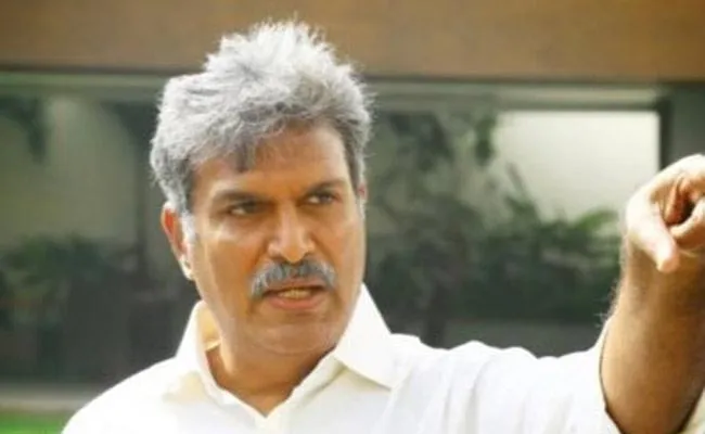 Ex-MP Kesineni Nani calls Vijayawada Metro a waste of money