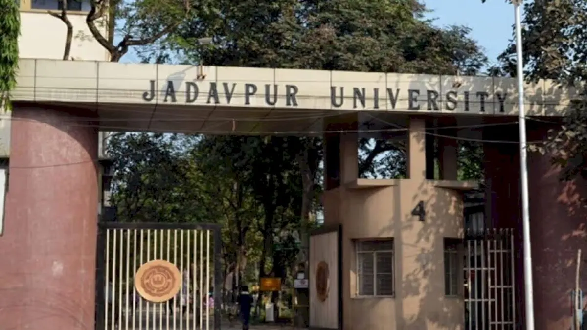 Jadavpur University yet to decide on Vivek Agnihotri film screening