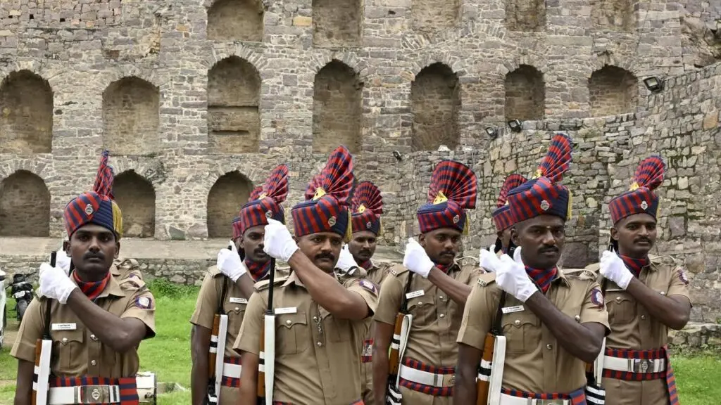 Golconda Fort dress rehearsal readies for Telangana I-Day fete