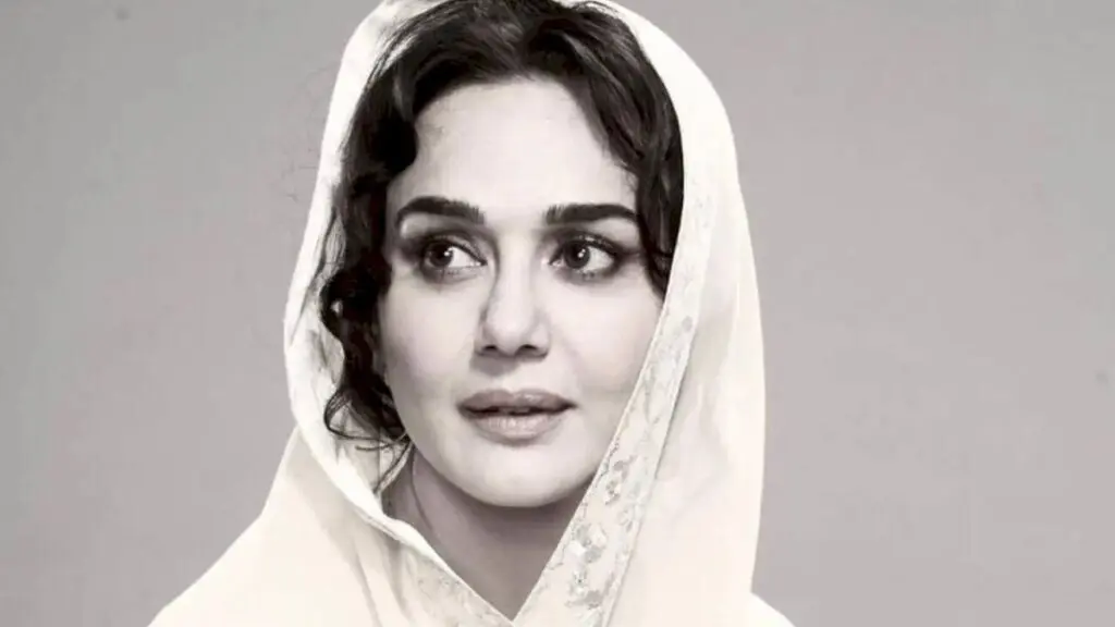 Preity Zinta shares look test for Batwara 1947, fans swoon