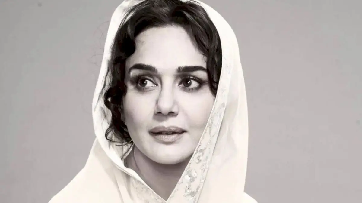 Preity Zinta shares look test for Batwara 1947, fans swoon