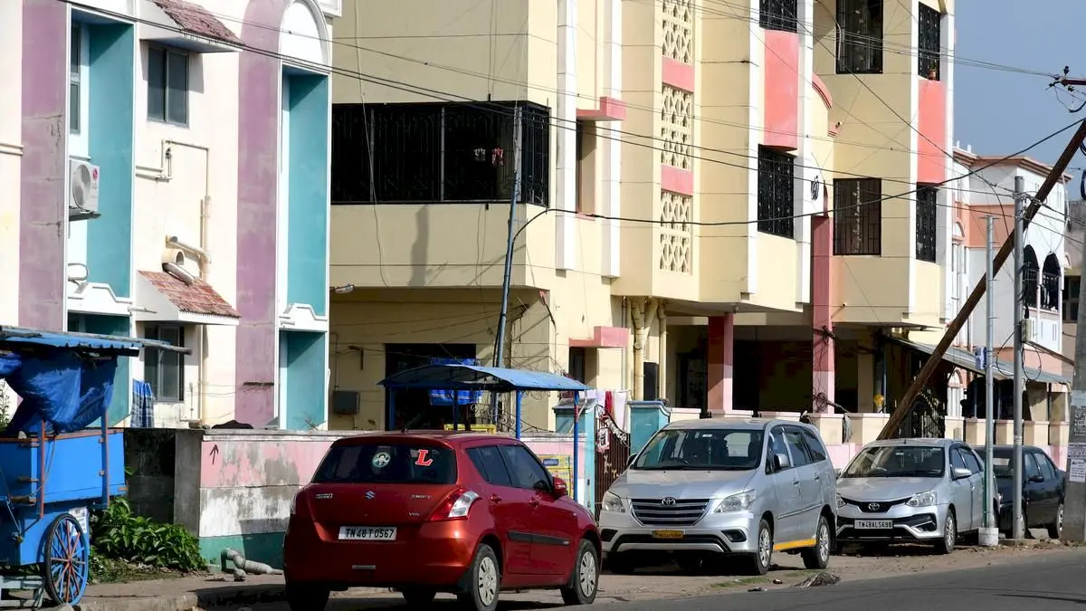 Bengaluru draft rules propose up to Rs 25,000 parking fee