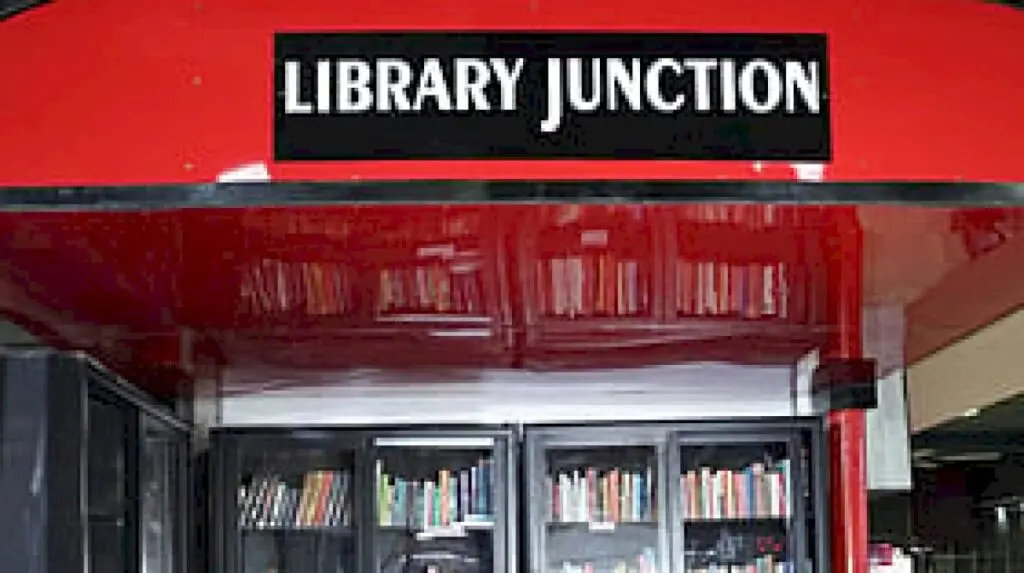 CSMT Station To Get Free Library After Churchgate Success