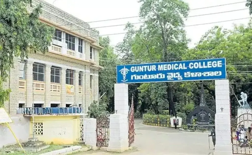 Eminent cardiologist offers Best Teacher Award for Guntur Medical College
